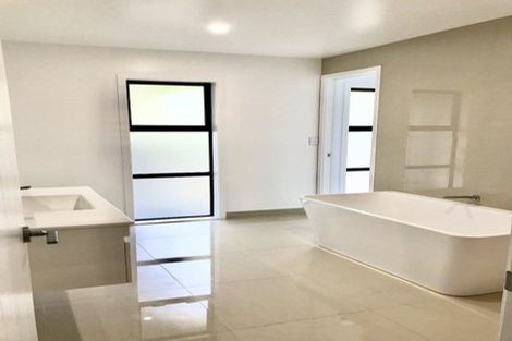 Photo of property in 90 Stoneridge Terrace, Whitford, 2576