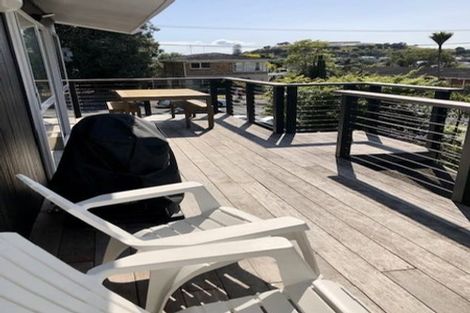 Photo of property in 1/17 Church Street, Devonport, Auckland, 0624