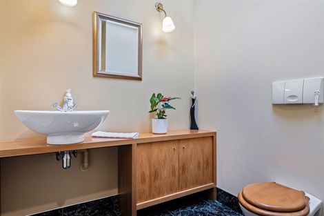 Photo of property in 158 Glenstrae Road, Redcliffs, Christchurch, 8081