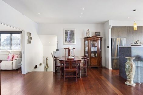 Photo of property in 93 Tiri Road, Tindalls Beach, Whangaparaoa, 0930