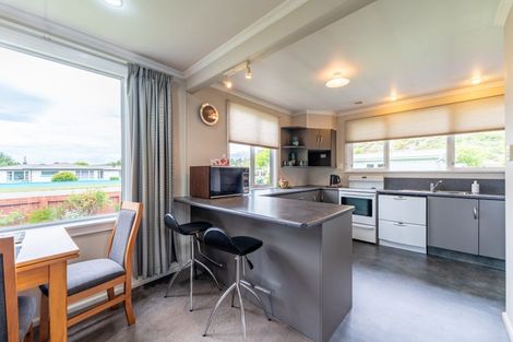 Photo of property in 4 Grey Street, Kurow, 9435