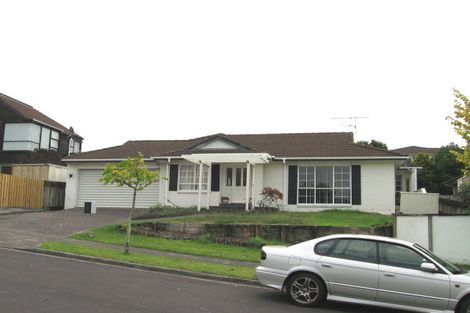 Photo of property in 31 Cherub Place, West Harbour, Auckland, 0618