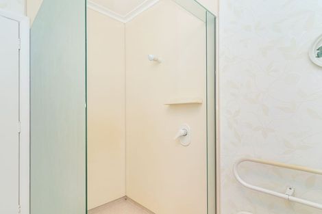 Photo of property in 21 Honeystone Street, Helensburgh, Dunedin, 9010