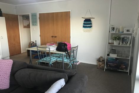 Photo of property in 1/28 Firth Road, Torbay, Auckland, 0630