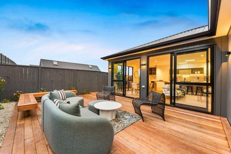 Photo of property in 36 Streamview Way, Long Bay, 0792