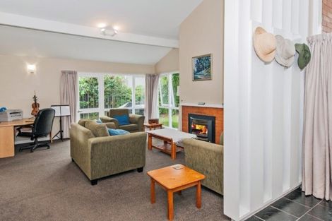 Photo of property in 12 Lee Street, Southbridge, 7602