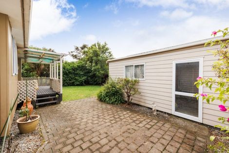 Photo of property in 24b Cargill Grove, Kelvin Grove, Palmerston North, 4414