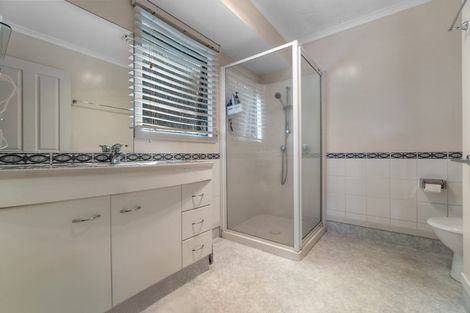 Photo of property in 9 Guernsey Place, Grandview Heights, Hamilton, 3200