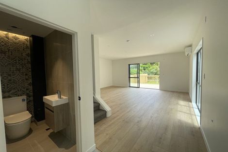 Photo of property in 40d Evelyn Place, Hillcrest, Auckland, 0627