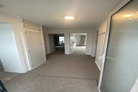 Photo of property in 1/48 Straven Road, Riccarton, Christchurch, 8011