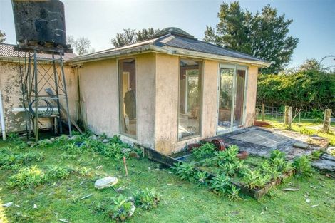 Photo of property in 317 Poerua Valley Road, Harihari, 7884