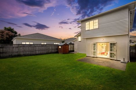 Photo of property in 15 Mulvaney Crescent, Henderson, Auckland, 0612