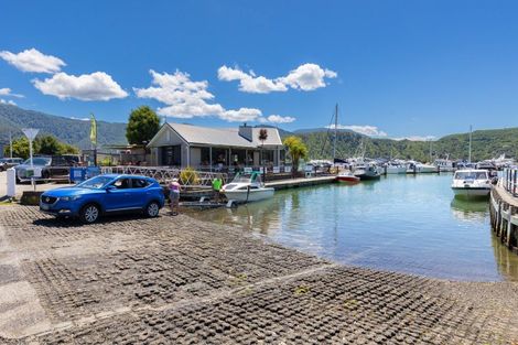 Photo of property in Main Rd Havelock, Havelock, 7100