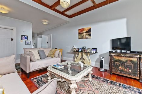 Photo of property in 20 Ngataringa Road, Devonport, Auckland, 0624