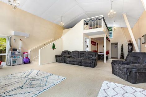 Photo of property in 13 Acheron Road, Paremata, Porirua, 5026