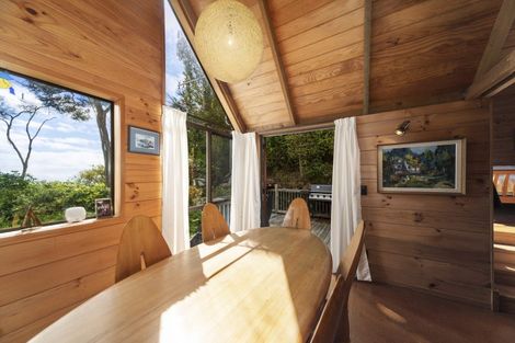 Photo of property in 41 Kaiuru Avenue, Pukawa Bay, Turangi, 3381