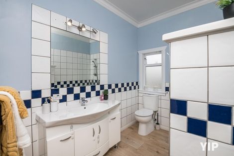 Photo of property in 21 Handyside Street, Tawa, Wellington, 5028