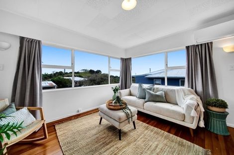 Photo of property in 92 South Road, Blagdon, New Plymouth, 4310