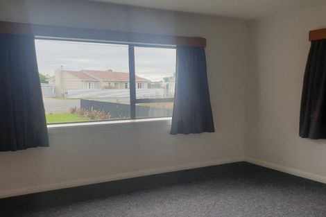 Photo of property in 10 Lindisfarne Street, Georgetown, Invercargill, 9812