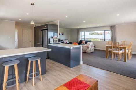 Photo of property in 42 Hicks Crescent, Waikanae Beach, Waikanae, 5036