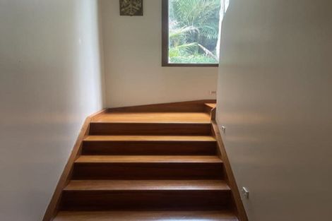Photo of property in 71 Opanuku Road, Henderson Valley, Auckland, 0612