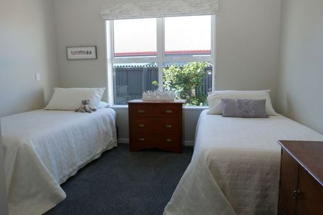 Photo of property in 114 Paparoa Street, Papanui, Christchurch, 8053