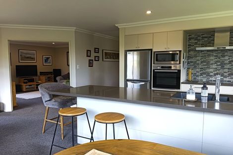 Photo of property in 505 Richmond Road, Lepperton, New Plymouth, 4373