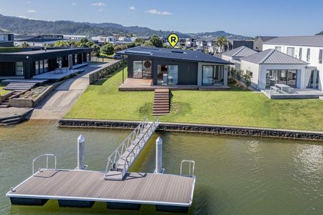 Photo of property in 110 Motu Iti, Pauanui, Hikuai, 3579