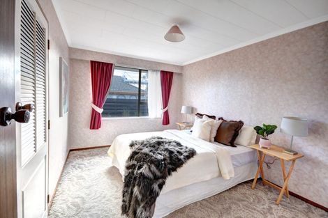 Photo of property in 13 Kent Place, Mosgiel, 9024