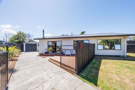 Photo of property in 19 Amberley Avenue, Westbrook, Palmerston North, 4412