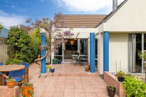 Photo of property in 28 Ilam Park Place, Ilam, Christchurch, 8041