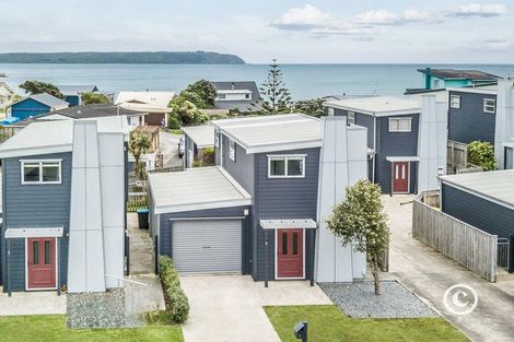Photo of property in 2/14f Tireti Road, Titahi Bay, Porirua, 5022