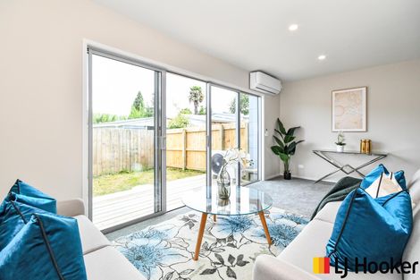 Photo of property in 6/70 Clevedon Road, Papakura, 2110