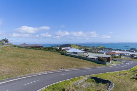 Photo of property in 6 Midgard Road, Coopers Beach, 0420