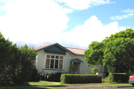 Photo of property in 94 Gardner Avenue, New Lynn, Auckland, 0600