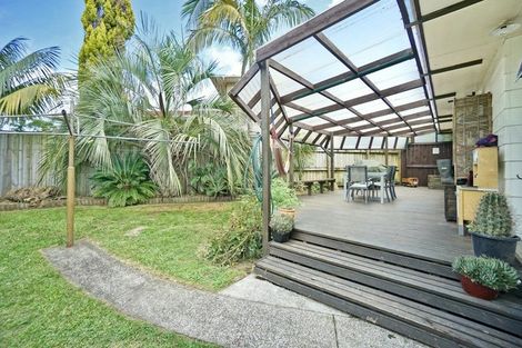 Photo of property in 9 Bishoprick Crescent, Te Puke, 3119