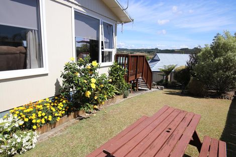 Photo of property in 31 Yorke Road, Haruru, 0204