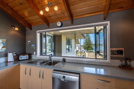 Photo of property in 715 Pukehina Parade, Pukehina, 3189