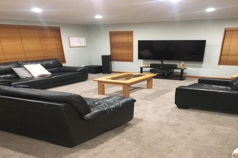 Photo of property in 33 Russell Robertson Drive, Havelock North, 4130