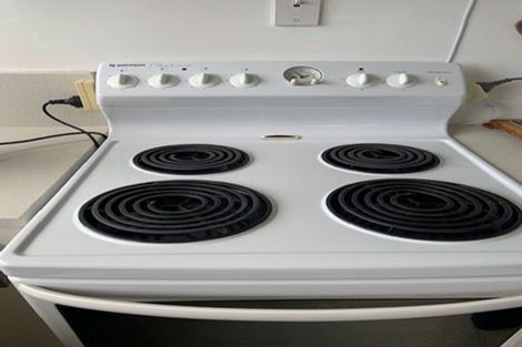 Photo of property in 1/232 Henderson Valley Road, Henderson, Auckland, 0612