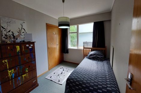 Photo of property in 99 Parkvale Road, Karori, Wellington, 6012