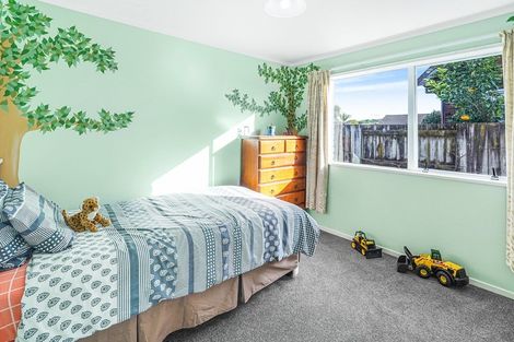 Photo of property in 28 Moreland Avenue, Pukete, Hamilton, 3200