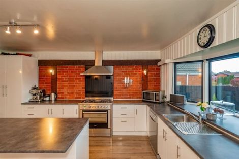 Photo of property in 53 Kimberley Street, Casebrook, Christchurch, 8051