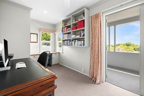 Photo of property in 27 Kopanga Road, Havelock North, 4130