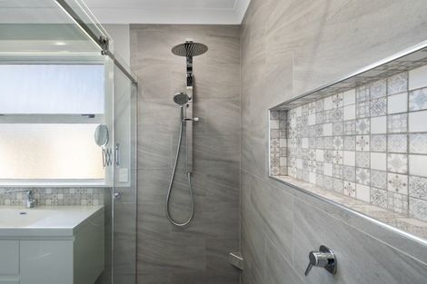Photo of property in 18 Leeds Street, Milson, Palmerston North, 4414