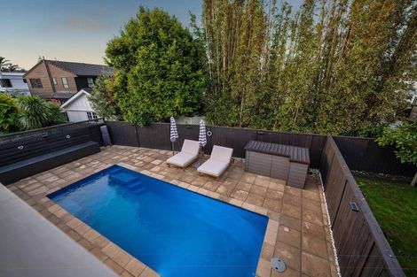 Photo of property in 4 Milford Park Place, Milford, Auckland, 0620