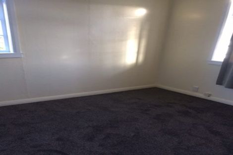 Photo of property in 9 Avenue Road, Foxton, 4814