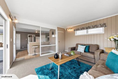 Photo of property in 16 Robert Burke Place, Henderson, Auckland, 0612