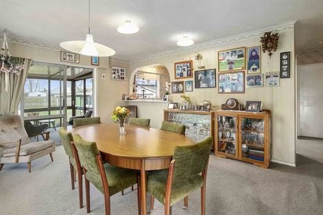 Photo of property in 6 Edmund Hillary Avenue, Papakura, 2110