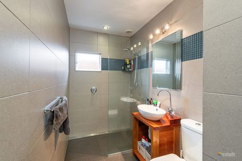 Photo of property in 15 Montgomery Crescent, Clouston Park, Upper Hutt, 5018